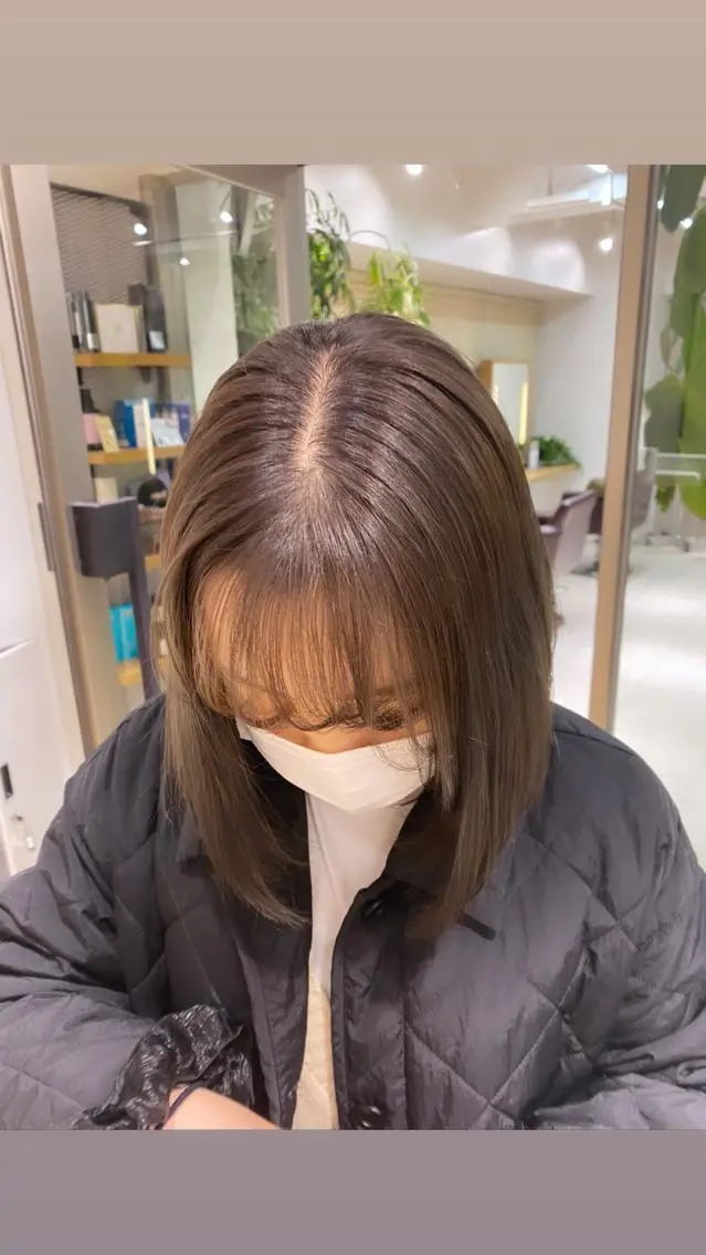 ミディアム 🐩透明感ミルクティ ーピンクニイナ🐩のヘアスタイル