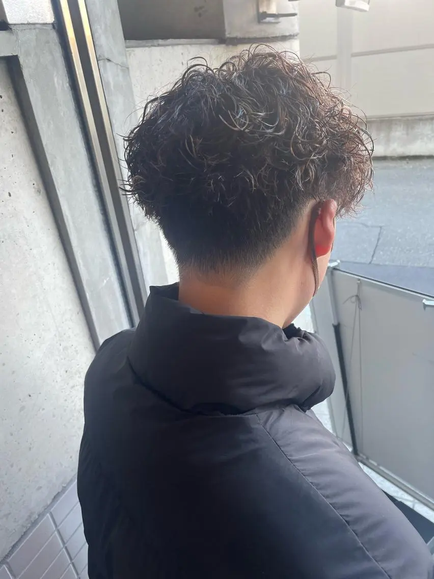 パーマ メンズ 大阪メンズ 美容師井上智博のヘアスタイル