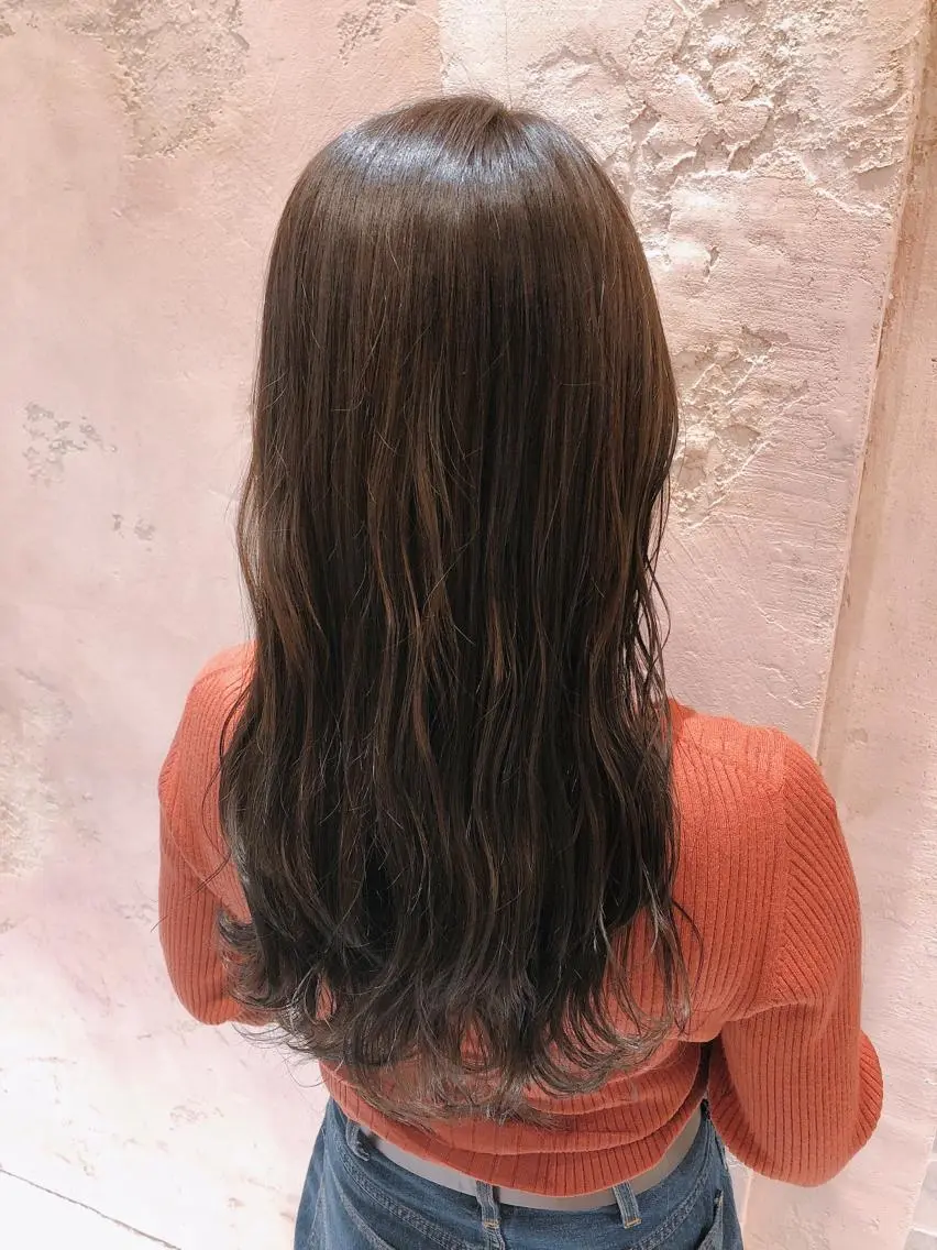ミディアム アッシュ カット ヘアカラー トリートメント 代表山口ひな 髪質改善のプロのヘアスタイル