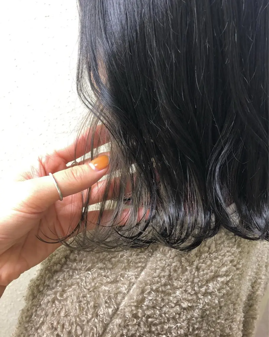 ミディアム カラー インナーカラー ヘアカラー トリートメント 🍊新宿南口🍊 ERINAのヘアスタイル
