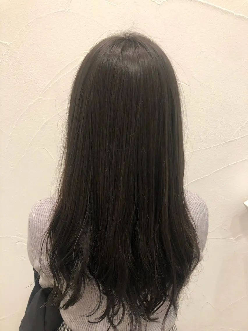 ロング カラー アッシュ アッシュブラウン ブラウンカラー Ash中目黒店 榊間茜のヘアスタイル