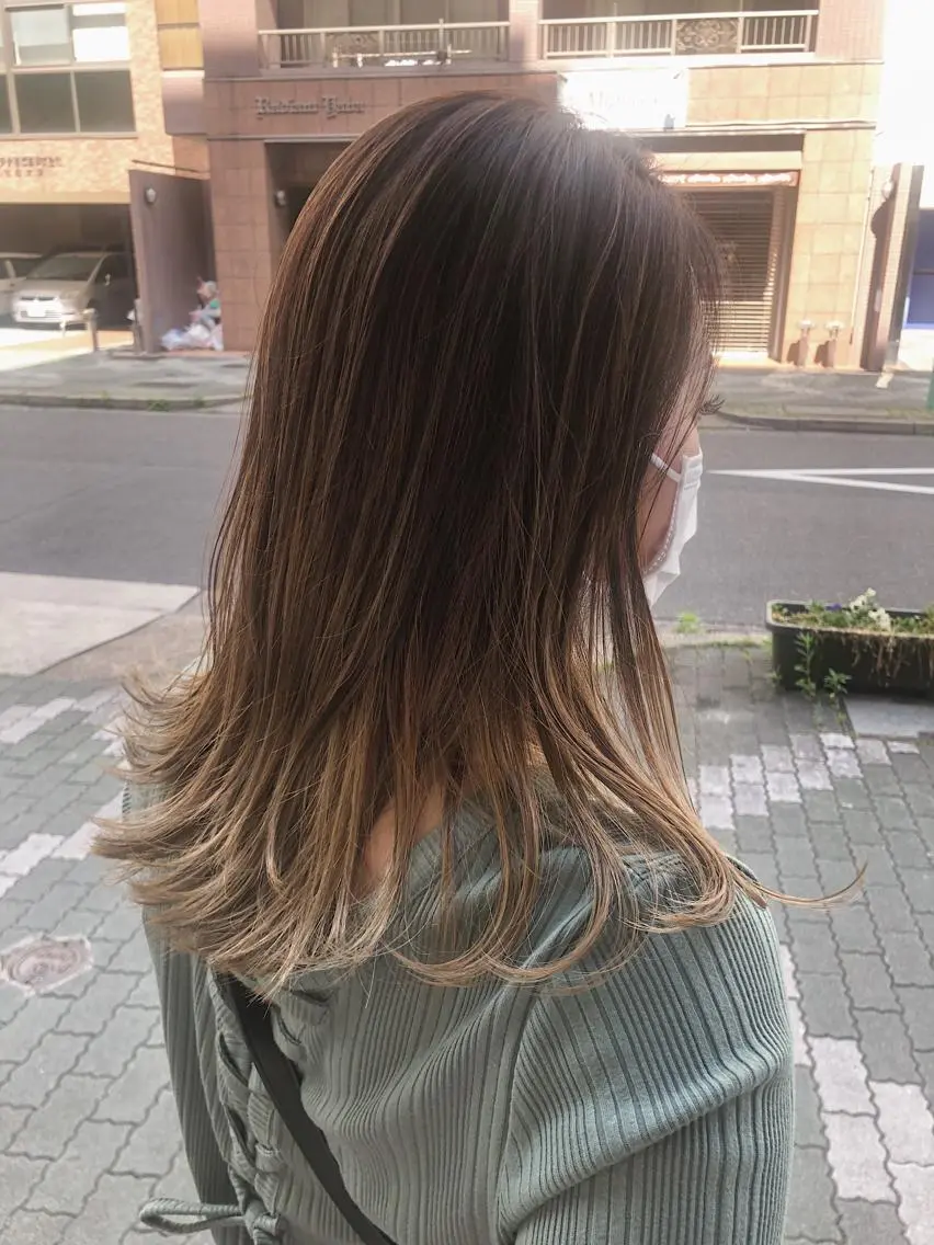 カラー バレイヤージュ ハイライトカラー ki se tsu ミナミナホカのヘアスタイル