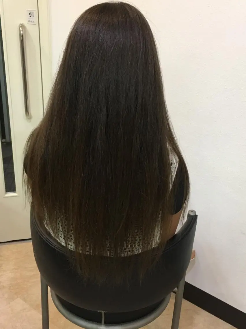 カラー アディクシーカラー アッシュ ブラウンカラー 鈴木 健太のヘアスタイル