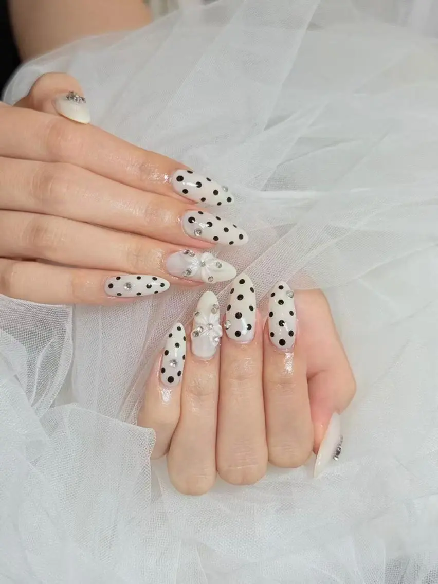 ネイル ハンドネイル ハンドケア The Nail💗 Ayaseのネイルデザイン