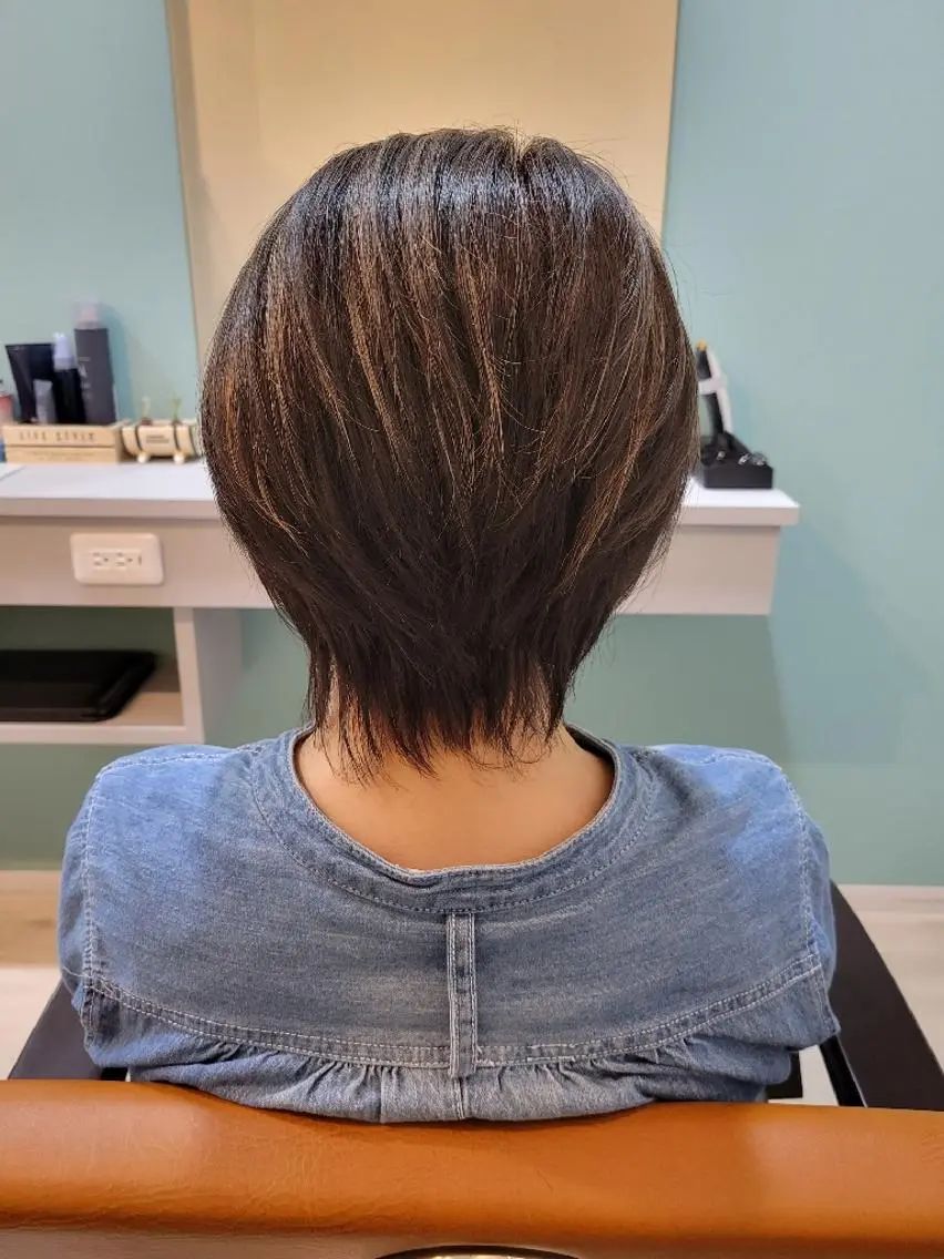 ショート カラー ハイライトカラー ハイライト カット ヘアカラー ハイライト/カラー ⭐中村真冬のヘアスタイル
