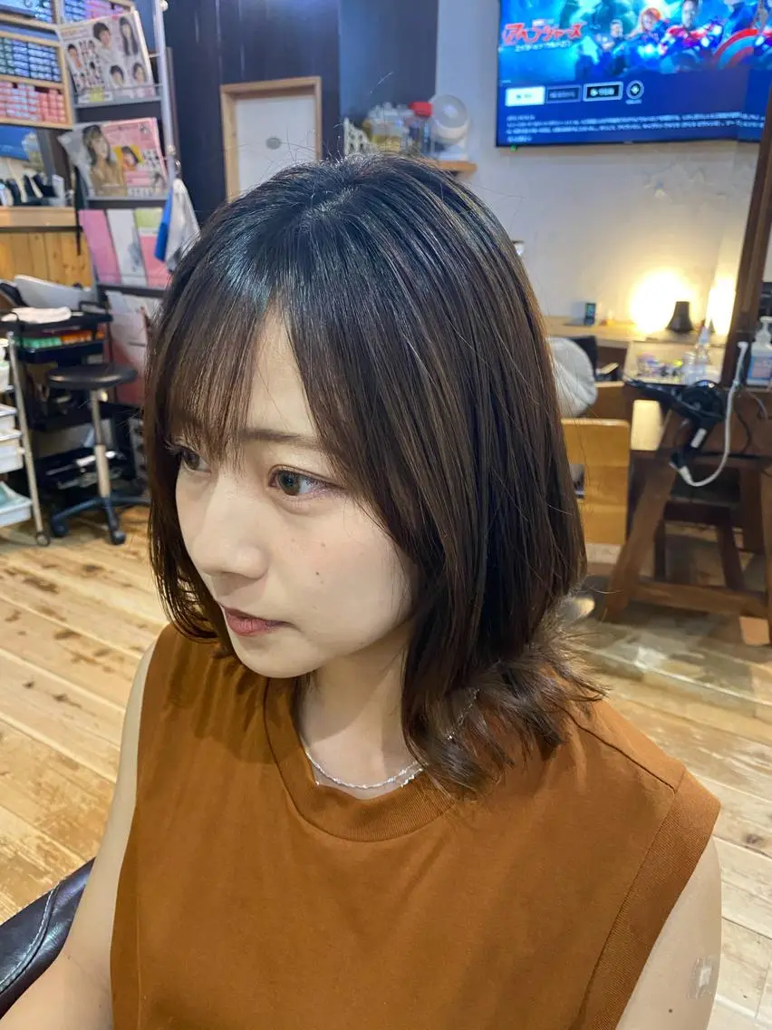 ミディアム ミディアムレイヤー くびれヘア レイヤーカット カット トリートメント 【韓国レイヤー特化 ハッシュカット】のヘアスタイル