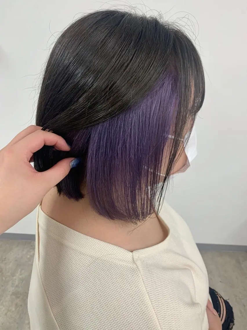 ミディアム カラー アッシュ インナーカラー ラベンダーカラー ラベンダーアッシュ ヘアカラー (産休中)磯野 風香 ReCharme新保のヘアスタイル