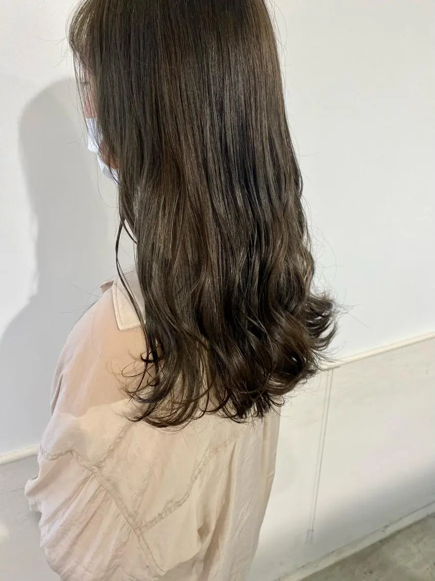 ロング Okamura Chisatoのヘアスタイル