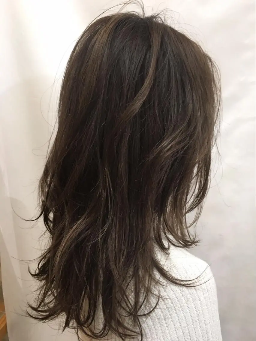 セミロング カラー パーマ カット ヘアカラー 畠山 雄大のヘアスタイル