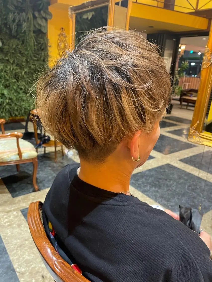 ショート メンズ カット 田中 沙織のヘアスタイル