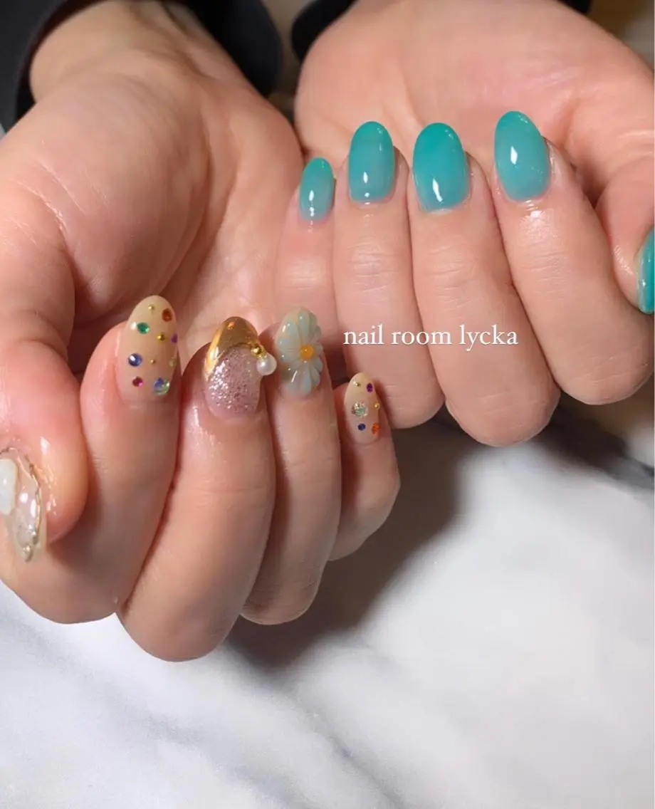 ネイル ネイルルームリッカ 𝐦𝐚𝐲𝐮のネイルデザイン