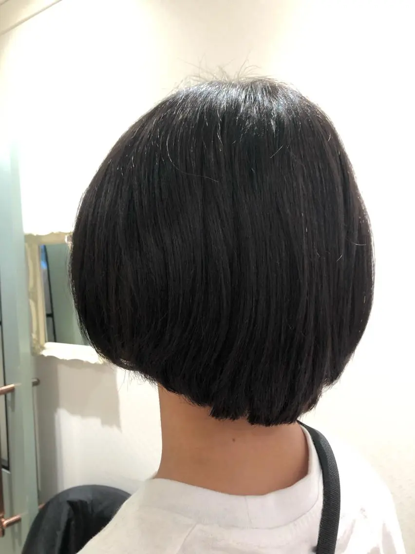 ショート カット ヘアカラー MYA 🤍kanaのヘアスタイル