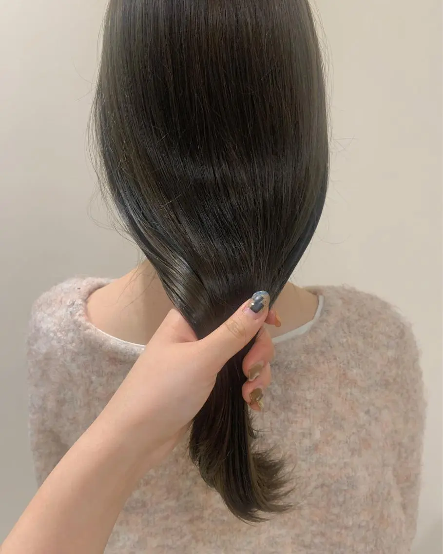 セミロング カラー ヘアアレンジ カット ヘアカラー トリートメント 山口 樹里のヘアスタイル