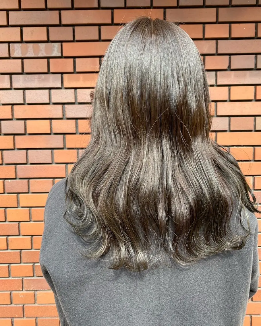 カラー ロング カット ヘアカラー トリートメント エイトウメダ 店長 稲尾友則のヘアスタイル