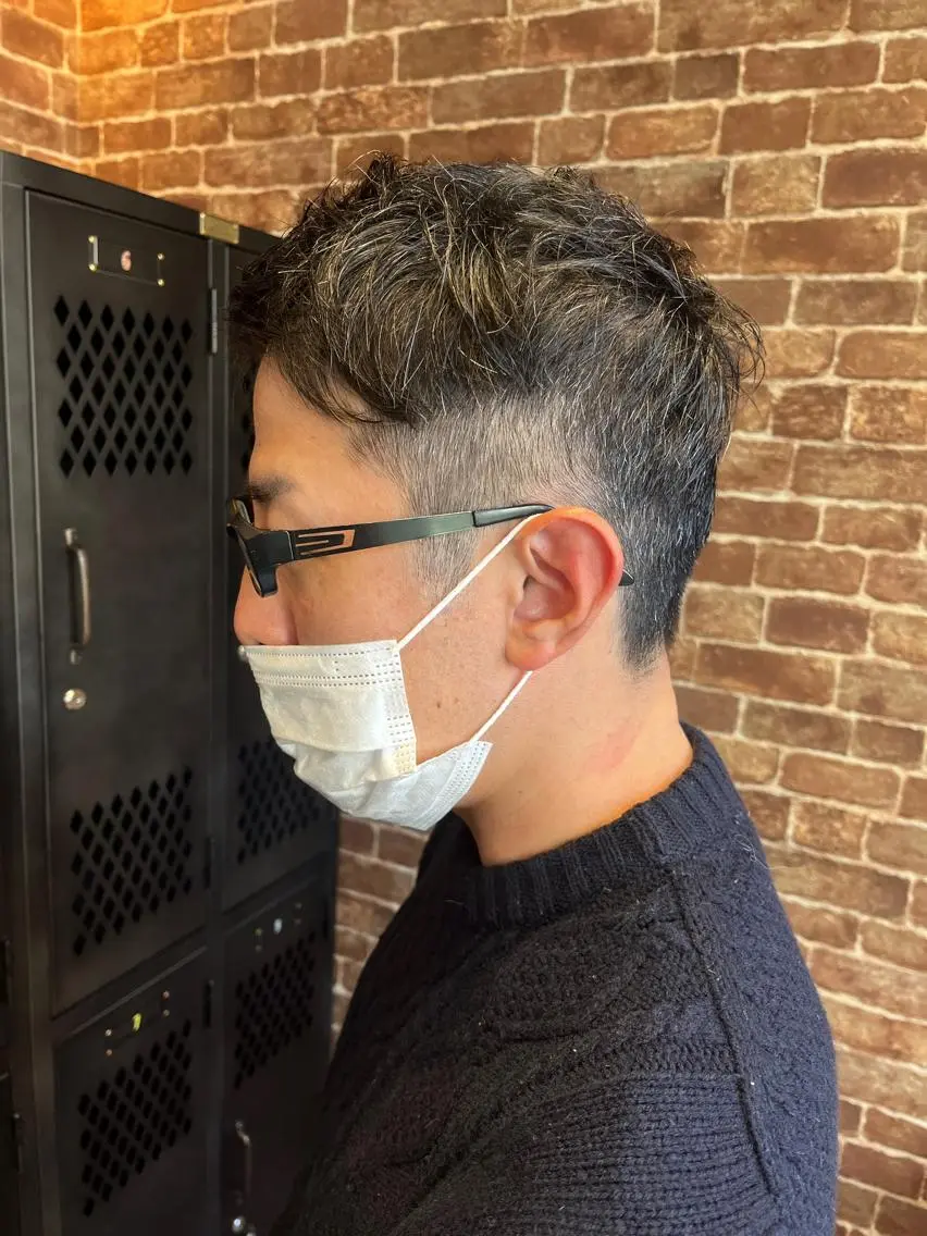 ショート カラー パーマ ヘアアレンジ メンズ キッズ ネイル マツエク・マツパ アイブロウ メンズブリーチ メンズハイライト メンズインナーカラー メンズ韓国風 ブリーチ 久木原 ゆりのヘアスタイル
