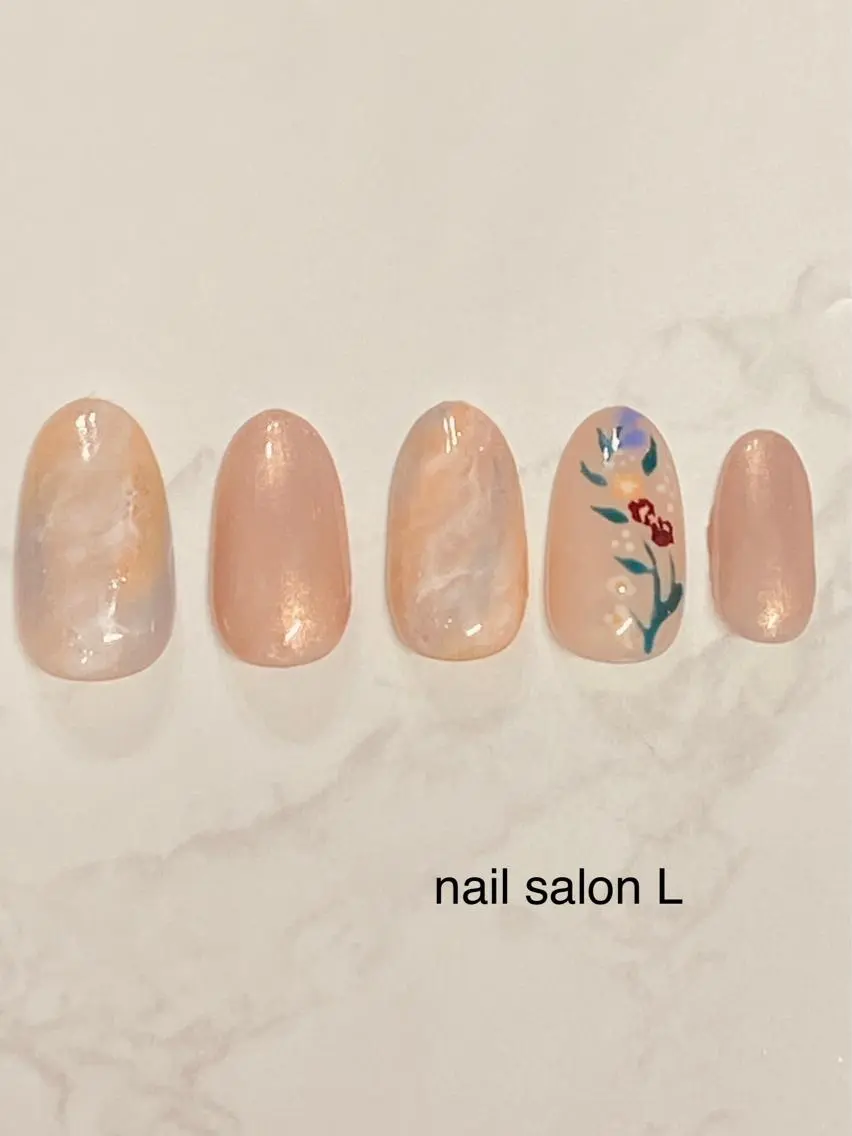 ネイル ニュアンスネイル 春ネイル ハンドネイル 吉川市 ネイルサロンLのネイルデザイン