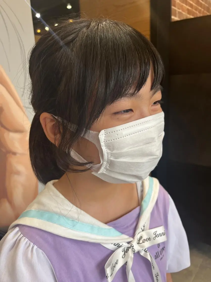 セミロング カラー パーマ ヘアアレンジ メンズ キッズ ネイル マツエク・マツパ アイブロウ メンズパーマ セミロングパーマ ブラウンカラー ケアカラー 透明感カラー 久木原 ゆりのヘアスタイル