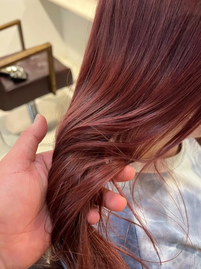ロング カラー ブリーチ ピンクカラー レッドカラー バイオレットカラー 🤍中野 レオ🤍のヘアスタイル