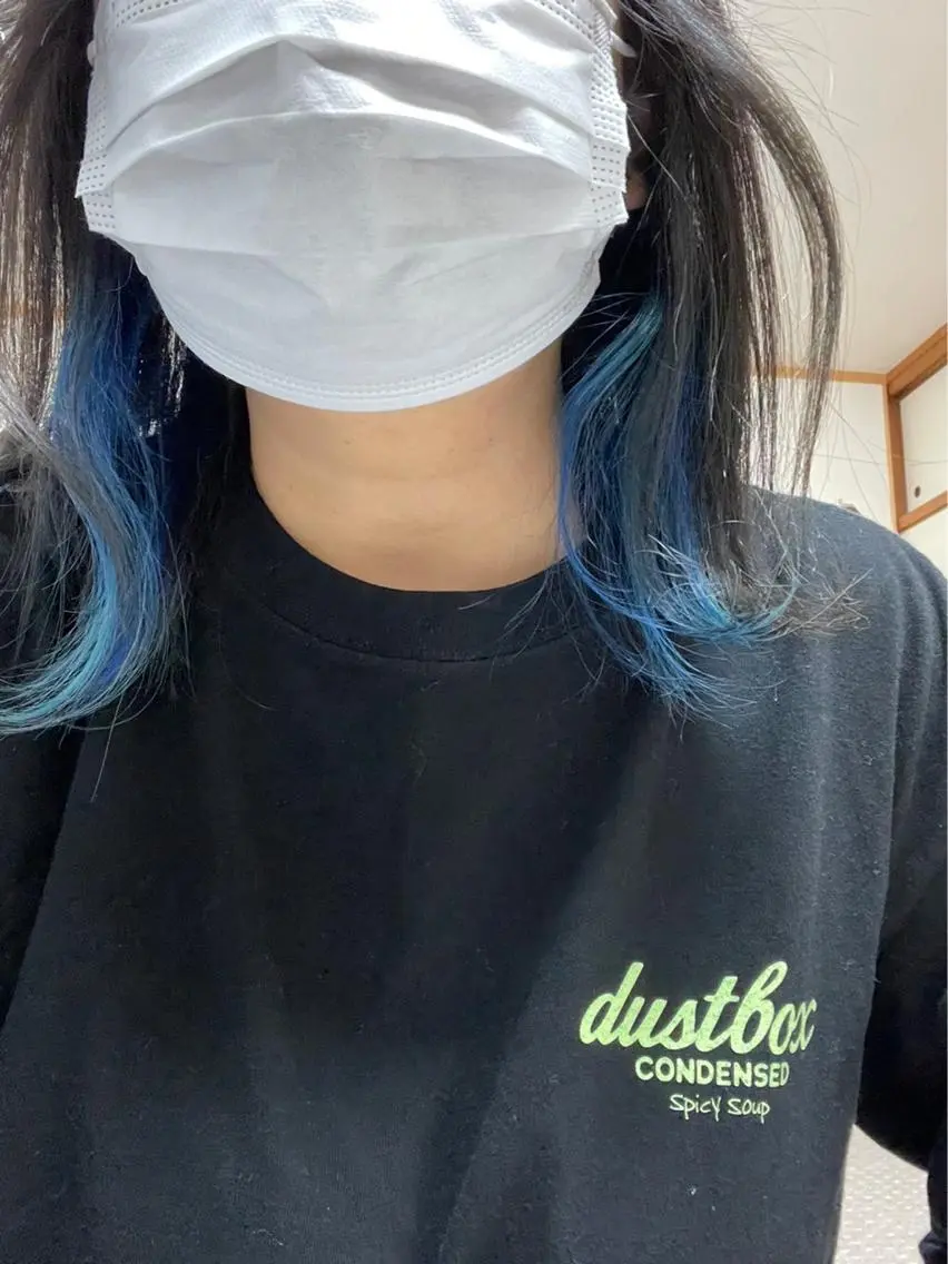 カラー イヤリングカラー ヘアカラー トリートメント 箕面駅徒歩7分カプロ 三好美鈴のヘアスタイル