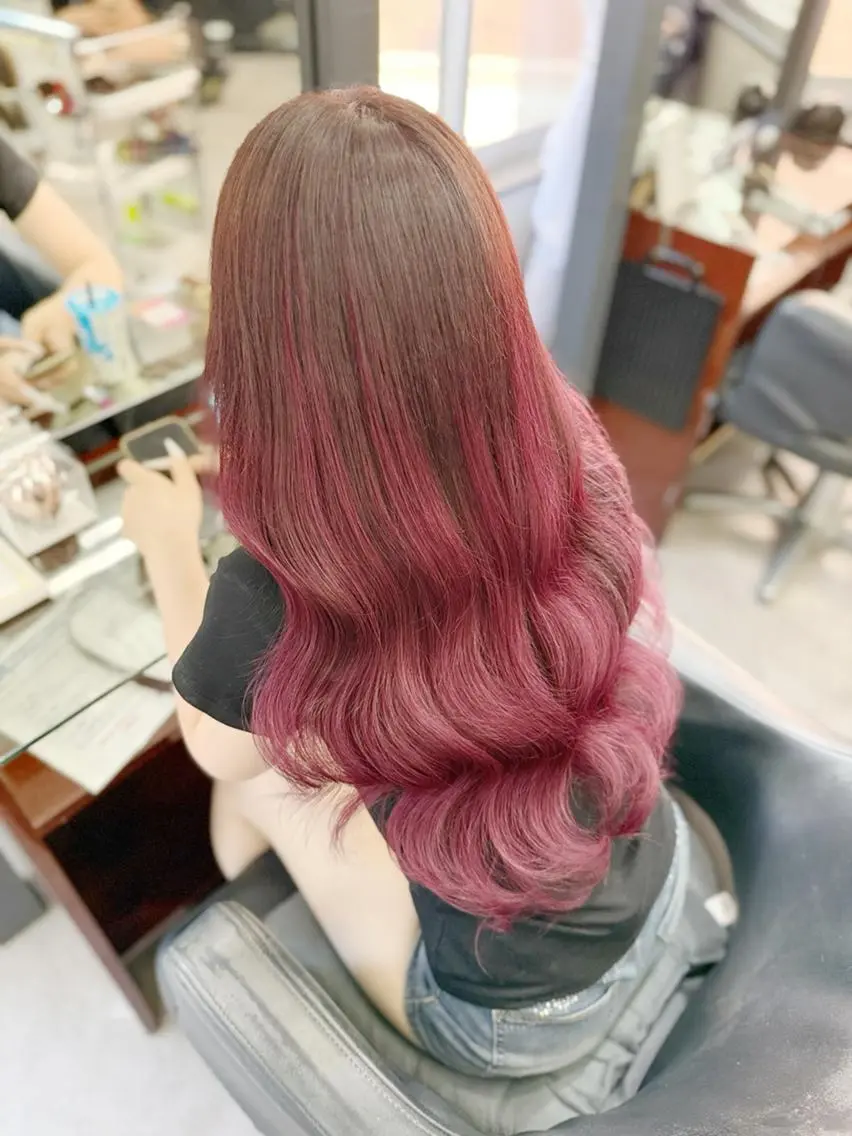 ロング ヘアカラー エクステ 💎エクステ専門店 BIZE梅田🇰🇷のヘアスタイル