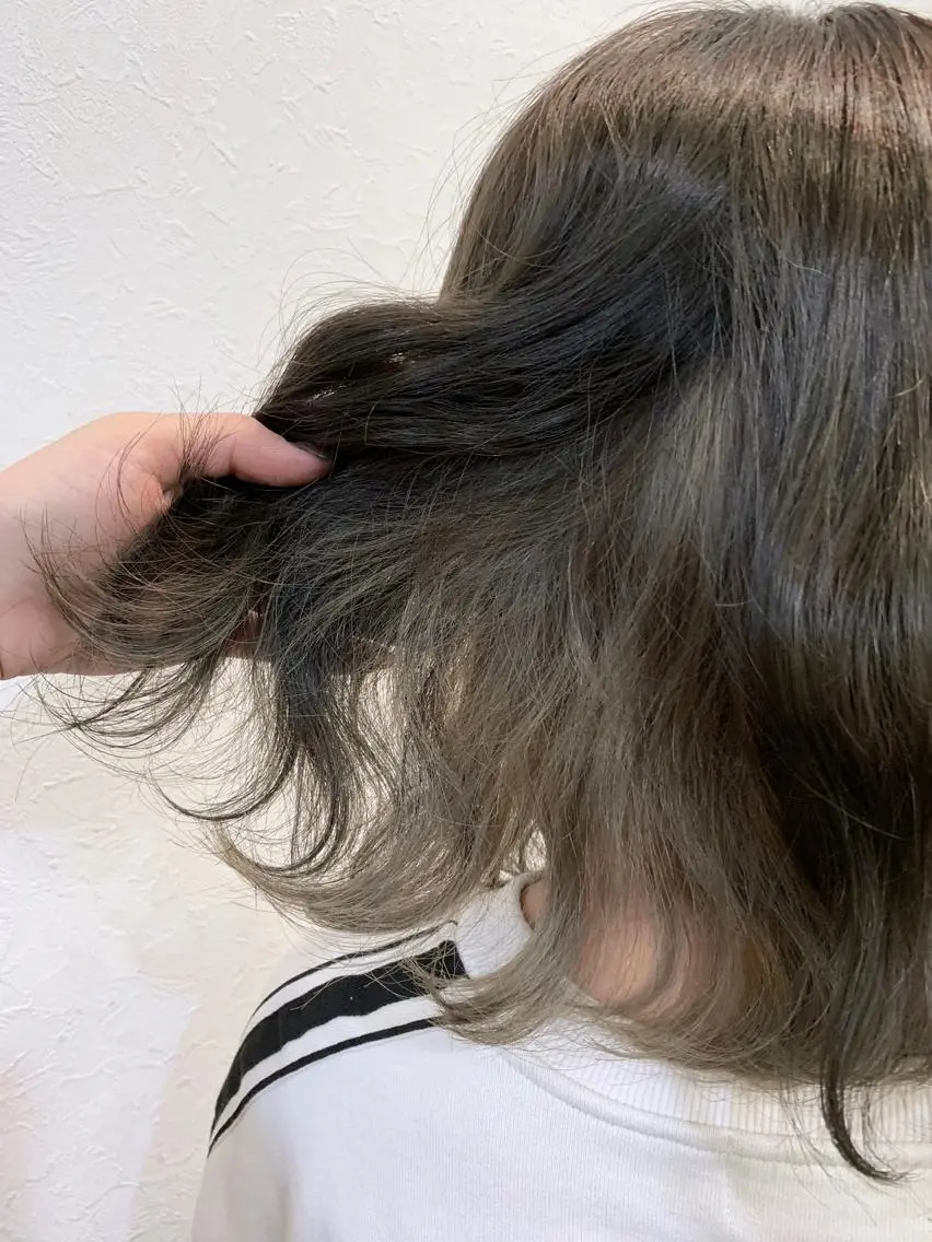 ミディアム カラー インナーカラー 色落ちまでキレイに! !女性サロンのヘアスタイル
