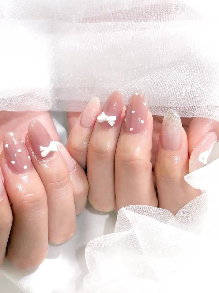 ネイル Lutena🖤 Katoのネイルデザイン