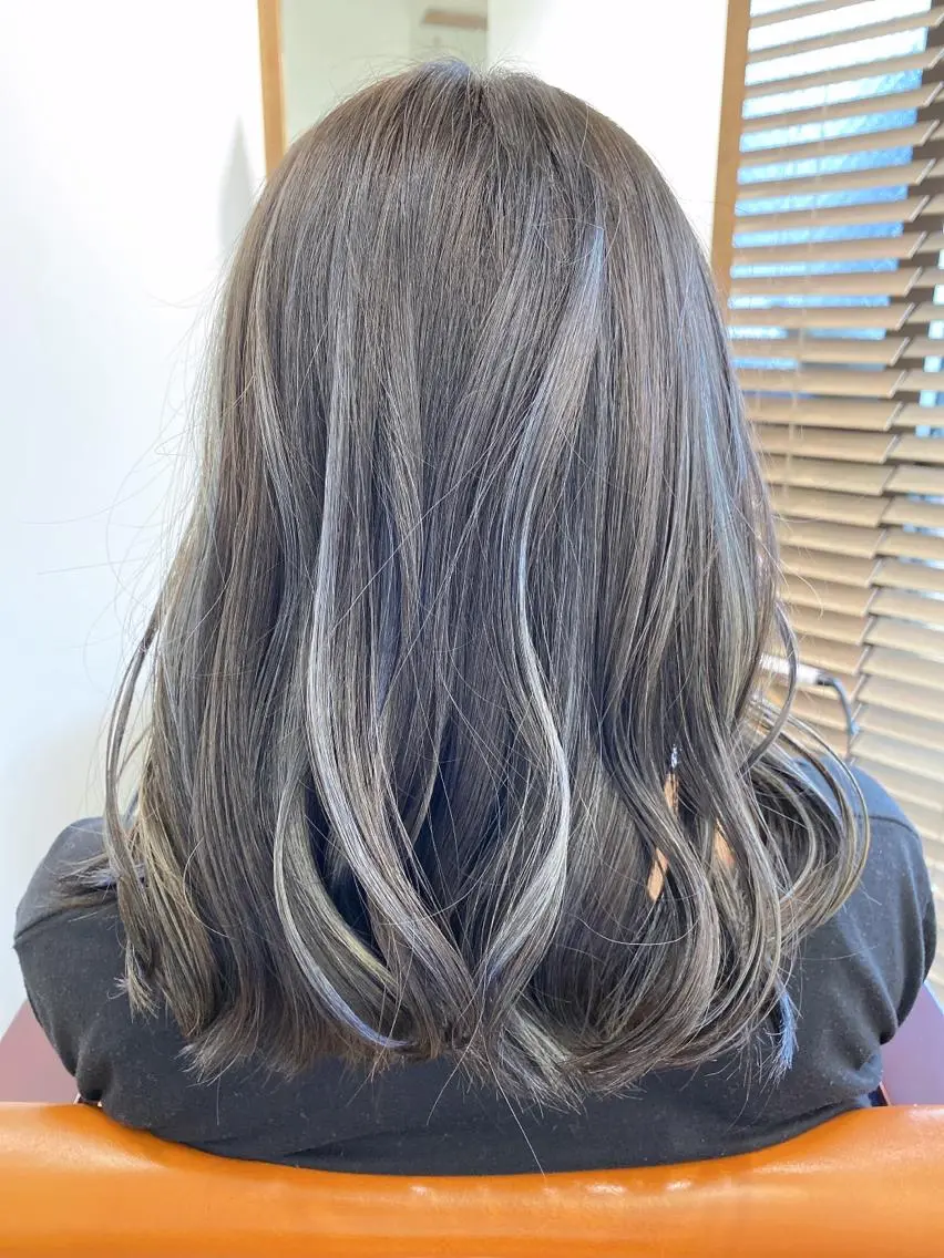 ロング カラー ヘアカラー トリートメント ハイライト⭐️上野 高広のヘアスタイル