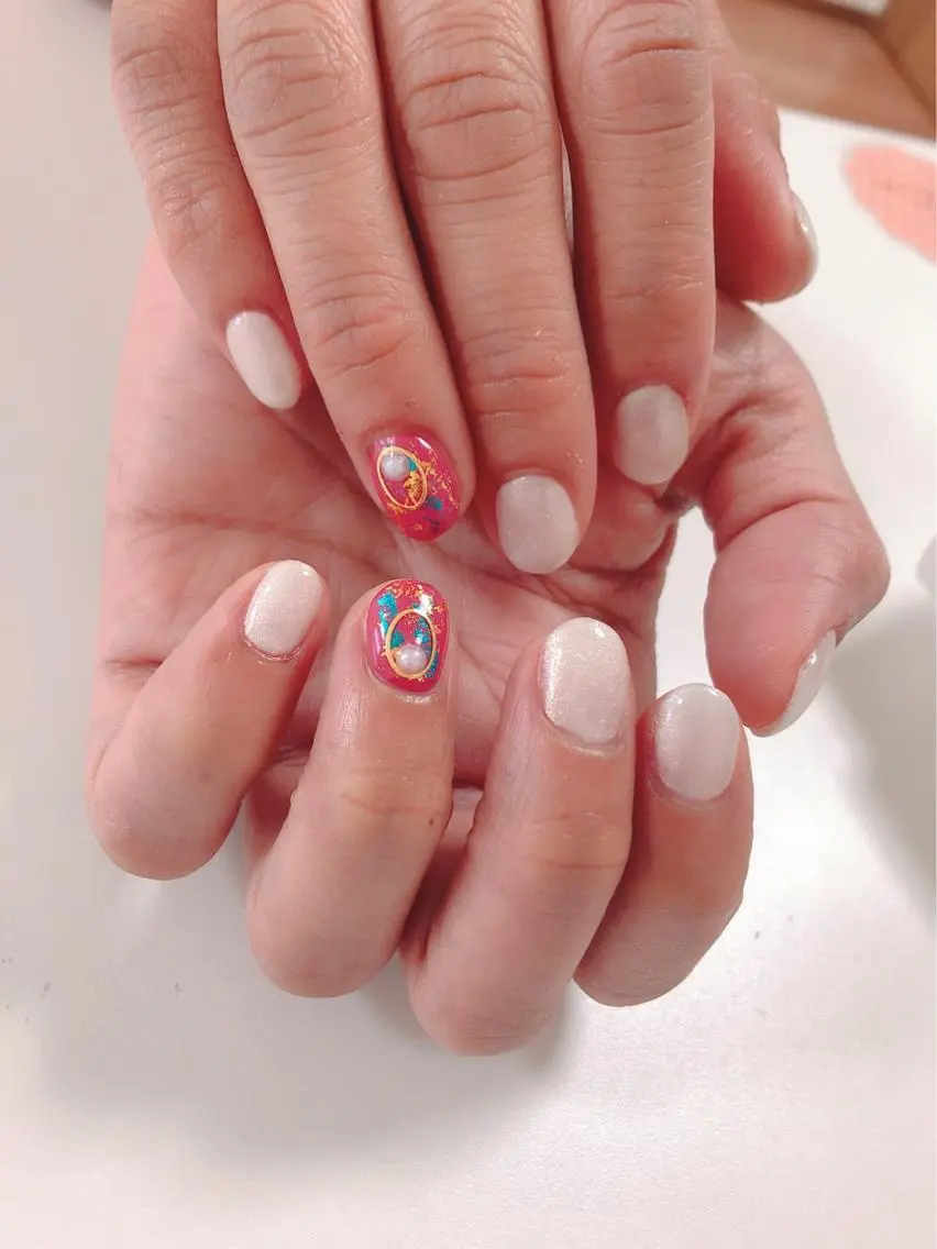 ネイル アートネイル 長さ出し フットネイル グリーン ニュアンスネイル Lily Roseスタッフ一同のマツエク・マツパデザイン