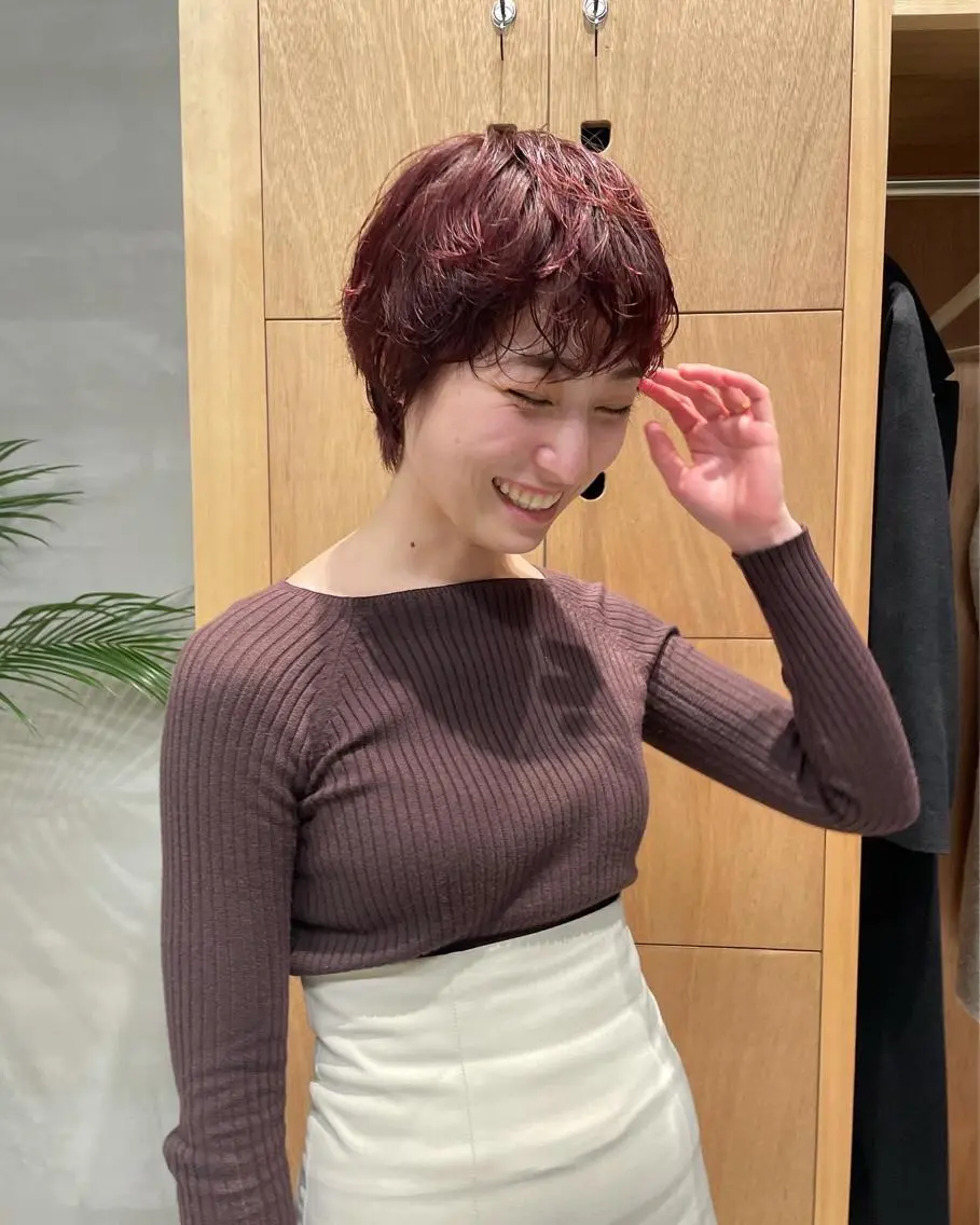 カラー wewe: momoeのヘアスタイル