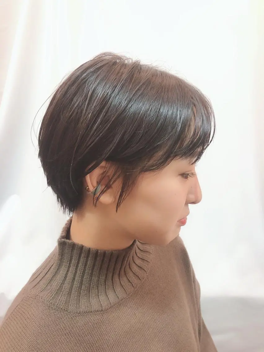 ショート ショートヘア 小顔カット ボブ/縮毛/レイヤー モトナリのヘアスタイル