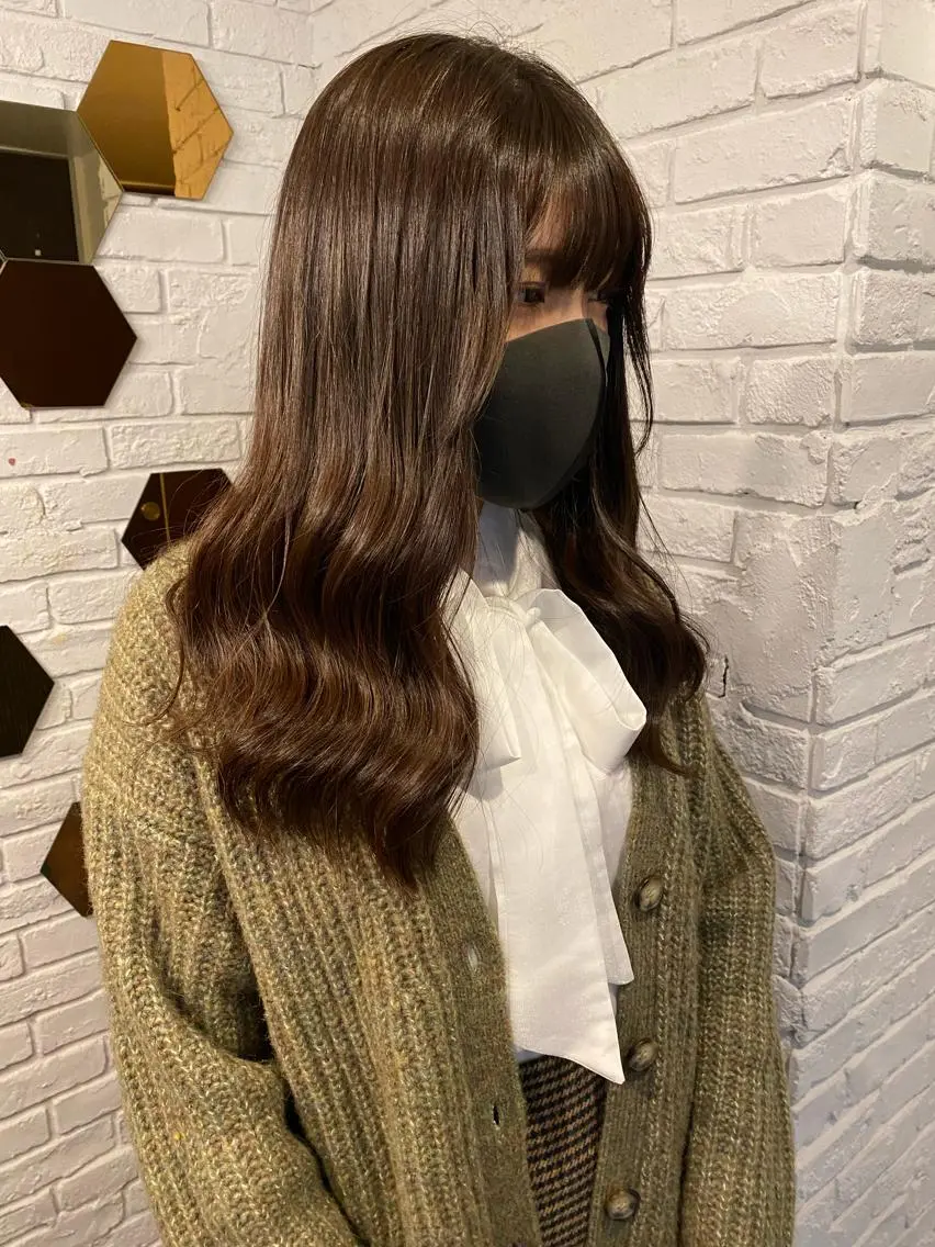 ロング カラー ヘアアレンジ グレージュ ヨシンモリ 韓国風ヘア 縮毛矯正 酸性ストレート カット ヘアカラー トリートメント レイヤーカット×髪質 改善🇰🇷シオリのヘアスタイル