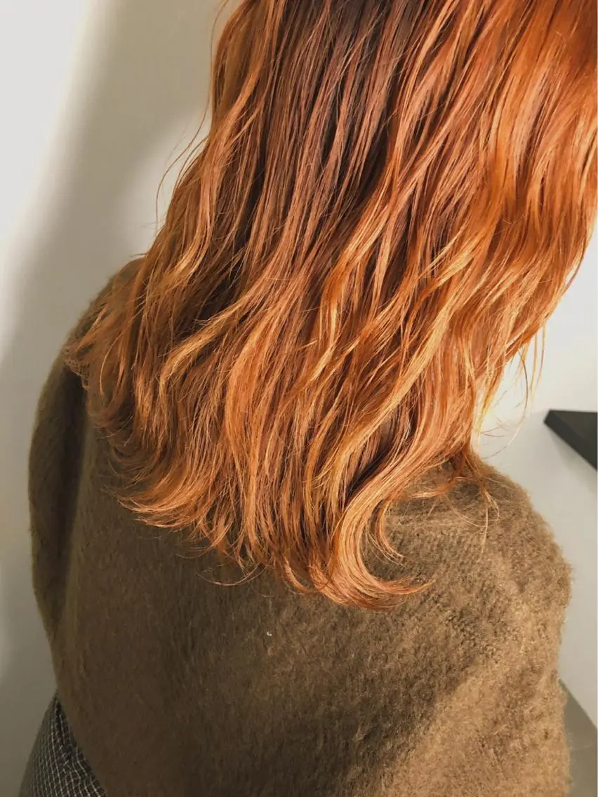 カラー オレンジ 中澤 美緒のヘアスタイル