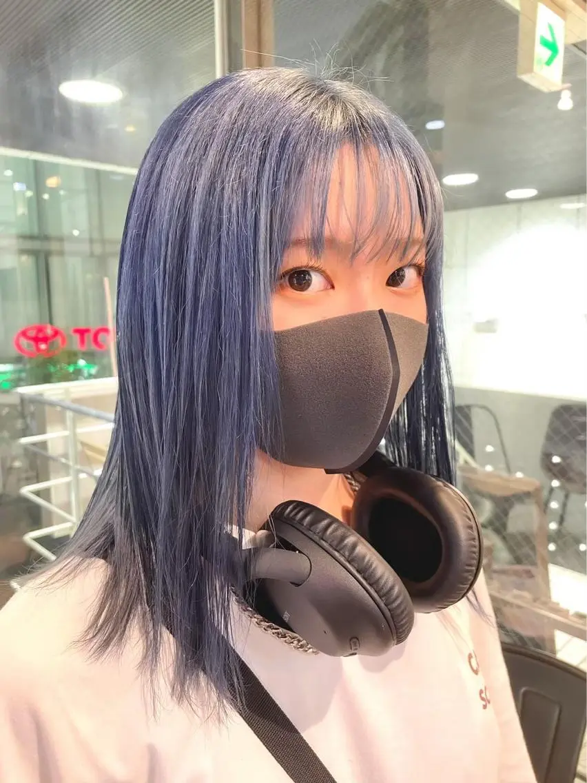 セミロング カラー ブリーチ ケアブリーチ 透明感カラー デザインカラー ダブルカラー ヘアカラー トリートメント まつげ/ヘア AYAKA🌙のマツエク・マツパデザイン