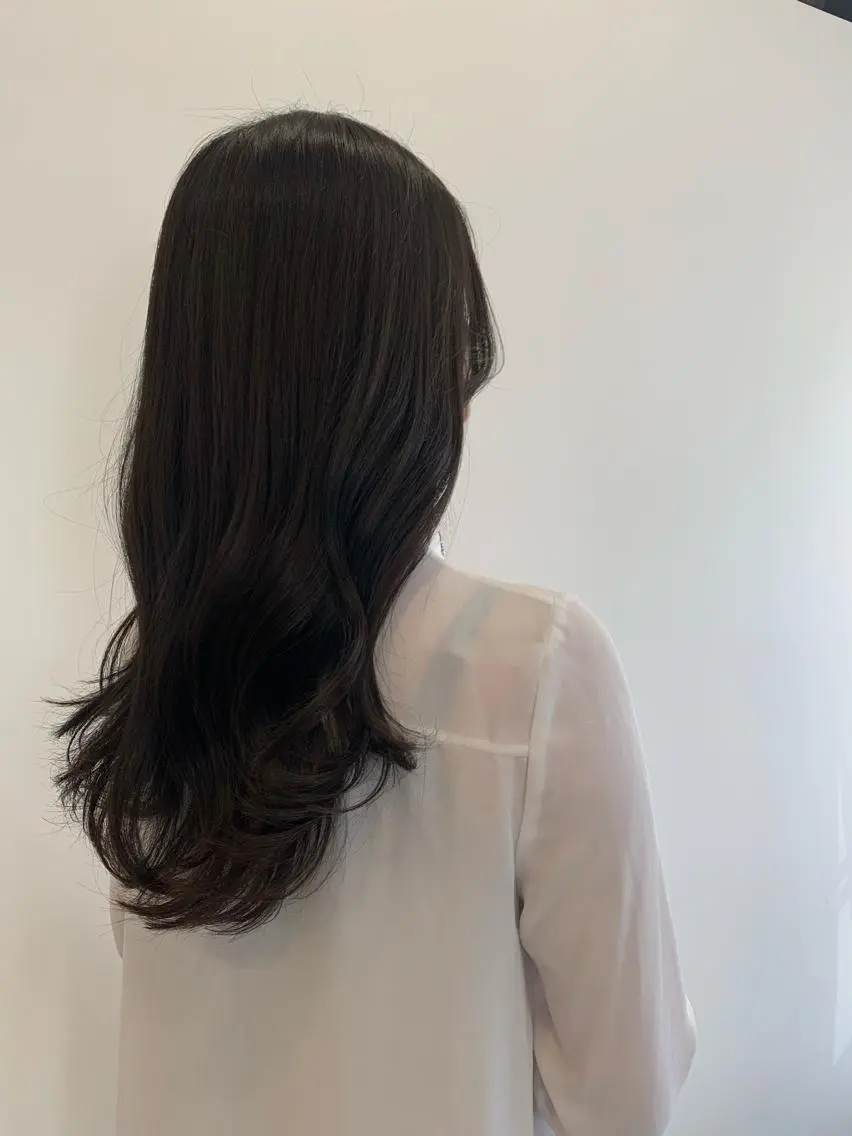 ロング カラー ブラウンカラー ダークブラウン 韓国🇰🇷髪質改善 Chisaki치사키のヘアスタイル