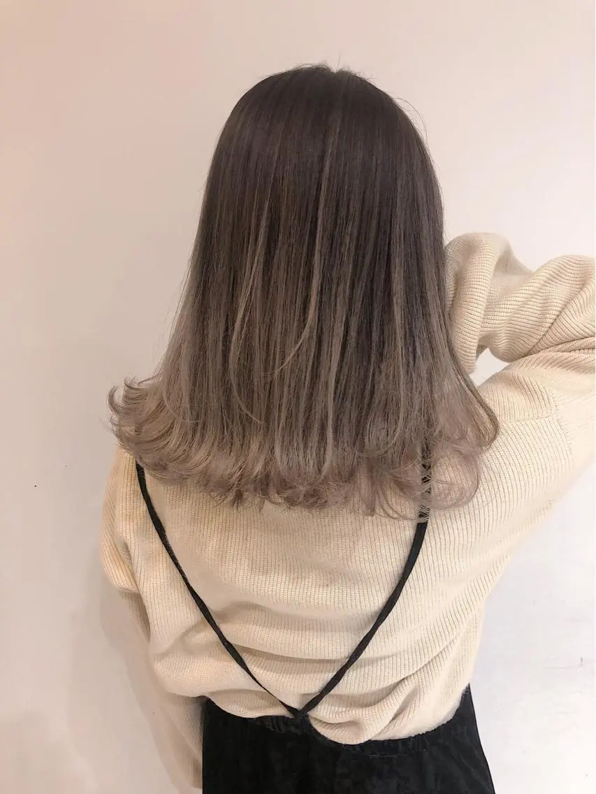 ミディアム カラー ヘアアレンジ 【公式】amble luxe池袋東口🩷のヘアスタイル