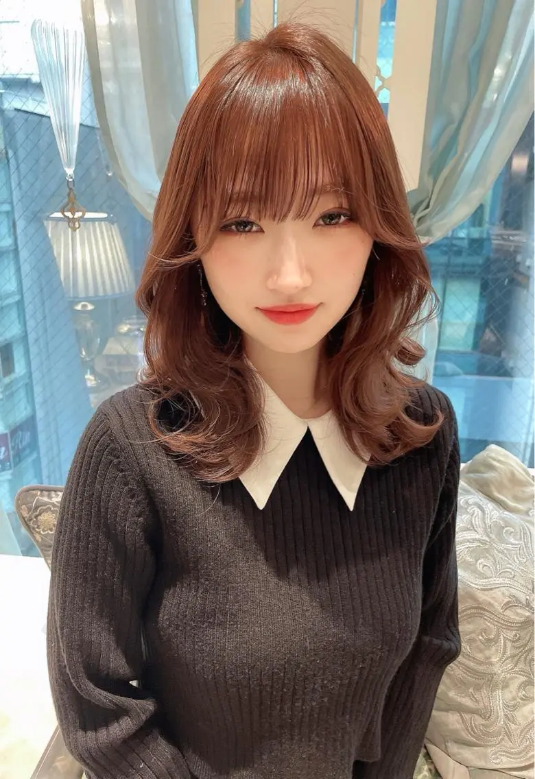 ミディアム カラー ベージュカラー 黒髪 ブリーチ ブルーカラー ブルーブラック カット ヘアカラー トリートメント 木屋元一/透明感 /前髪/レイヤーのヘアスタイル