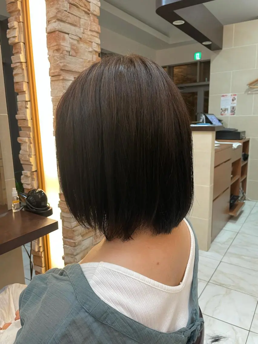 ショート 垢抜け透明感カラー 🌻篠崎梓🌻のヘアスタイル
