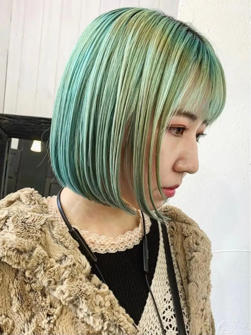 ショート カラー ヘアアレンジ ブリーチダブルカラー 元町三宮/三ノ宮のヘアスタイル