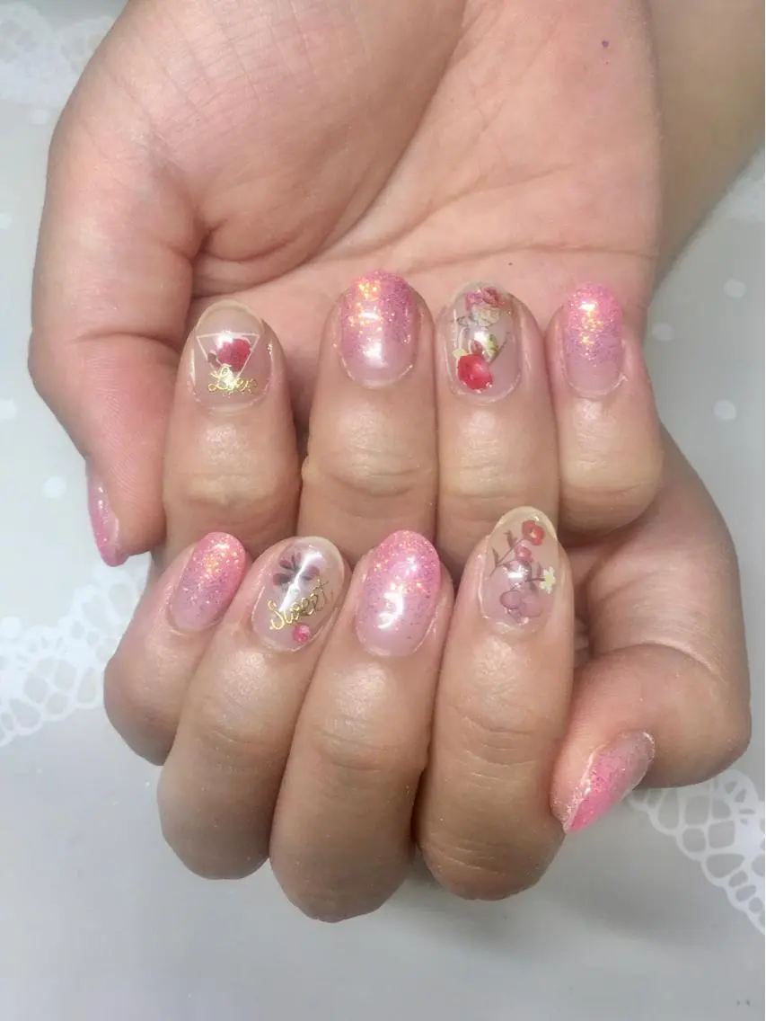 ネイル 新宿ネイルサロン ジェミディローサのネイルデザイン