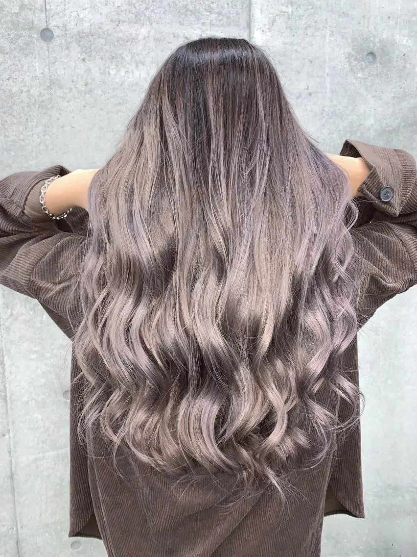ロング カット ヘアカラー トリートメント 山田 絵里菜のヘアスタイル