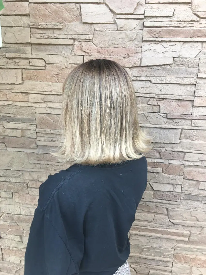 ミディアム カラー ベージュカラー ブリーチ 【モニター募集】 三宅航平のヘアスタイル