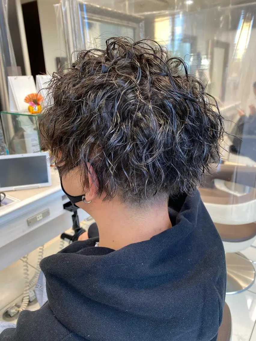 パーマ メンズ 藤本 悠雅のヘアスタイル