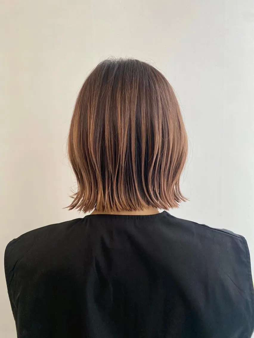 ショート 大島桃花 / 表参道 透明感カラーのヘアスタイル