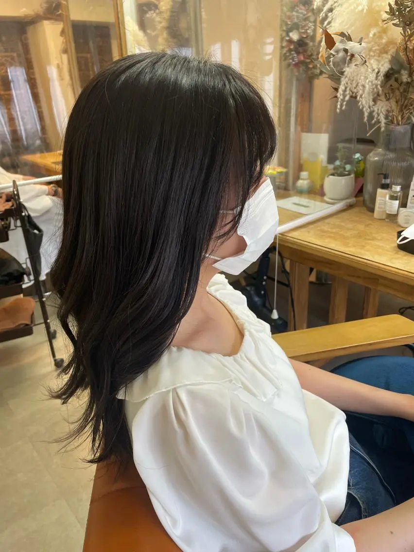 ミディアム カラー カット ヘアカラー トリートメント 英語ok sohee ソヒ 305号室のヘアスタイル