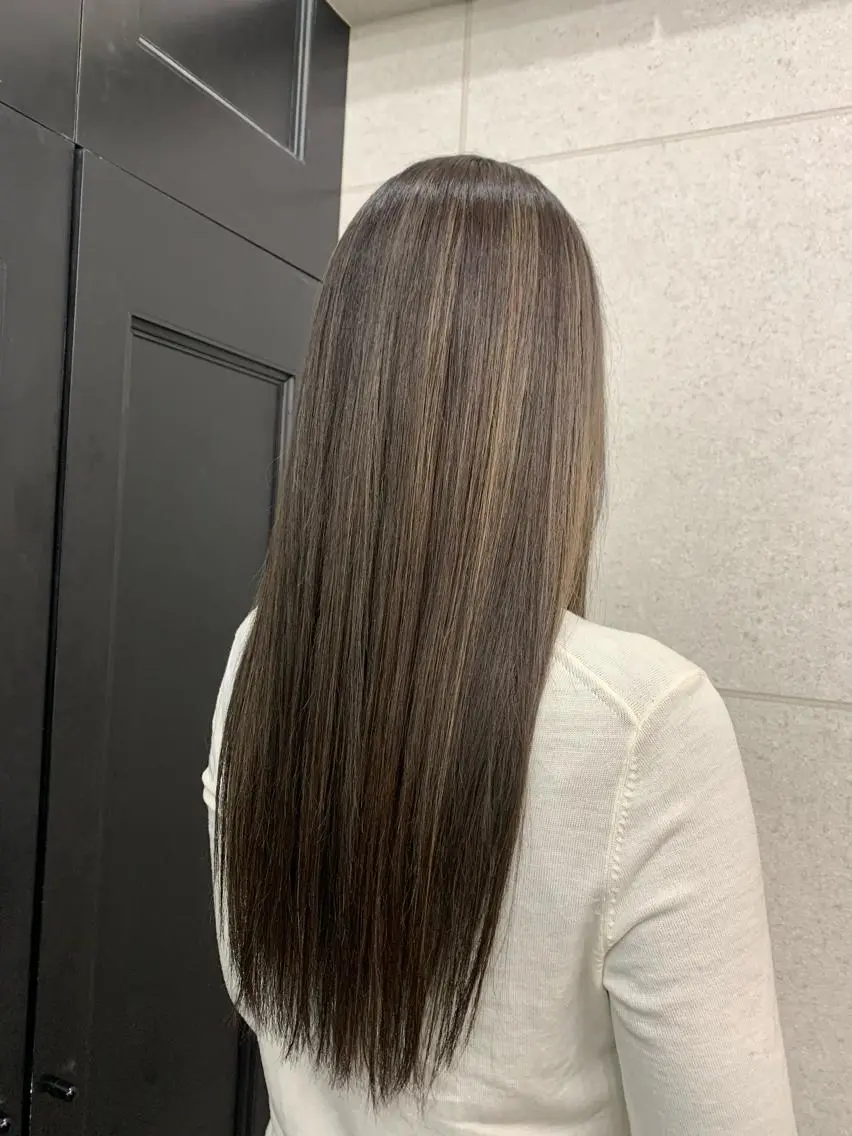ロング カラー レイヤー ハイトーン 暖色⭐︎KANAKOのヘアスタイル