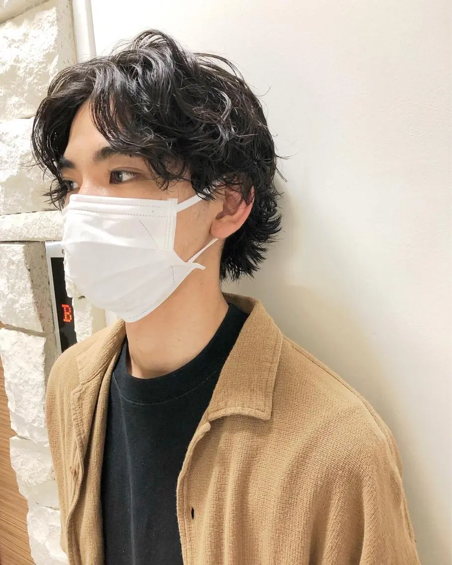 パーマ ヘアアレンジ メンズ メンズパーマ メンズウルフカット ウルフカット カット パーマ トリートメント ヘアセット メンズ特化✂️栗原 侑也のヘアスタイル