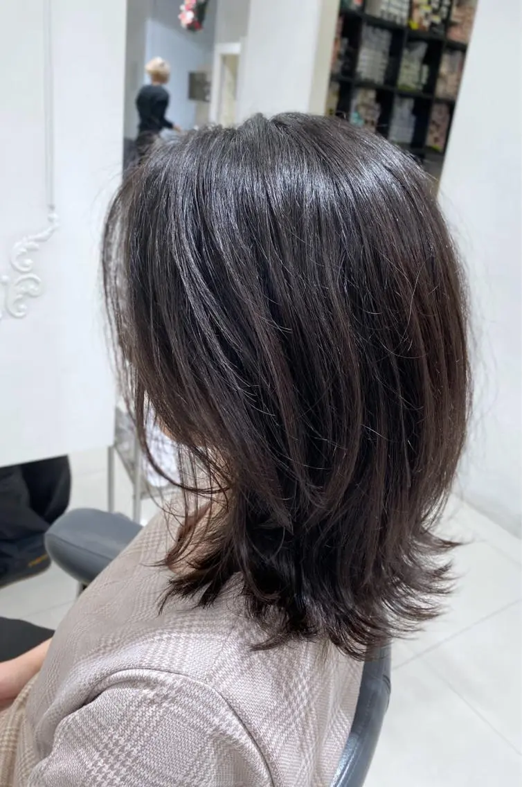 ミディアム くびれヘア レイヤーカット 六丁の目/伊藤 /大人可愛いショートのヘアスタイル