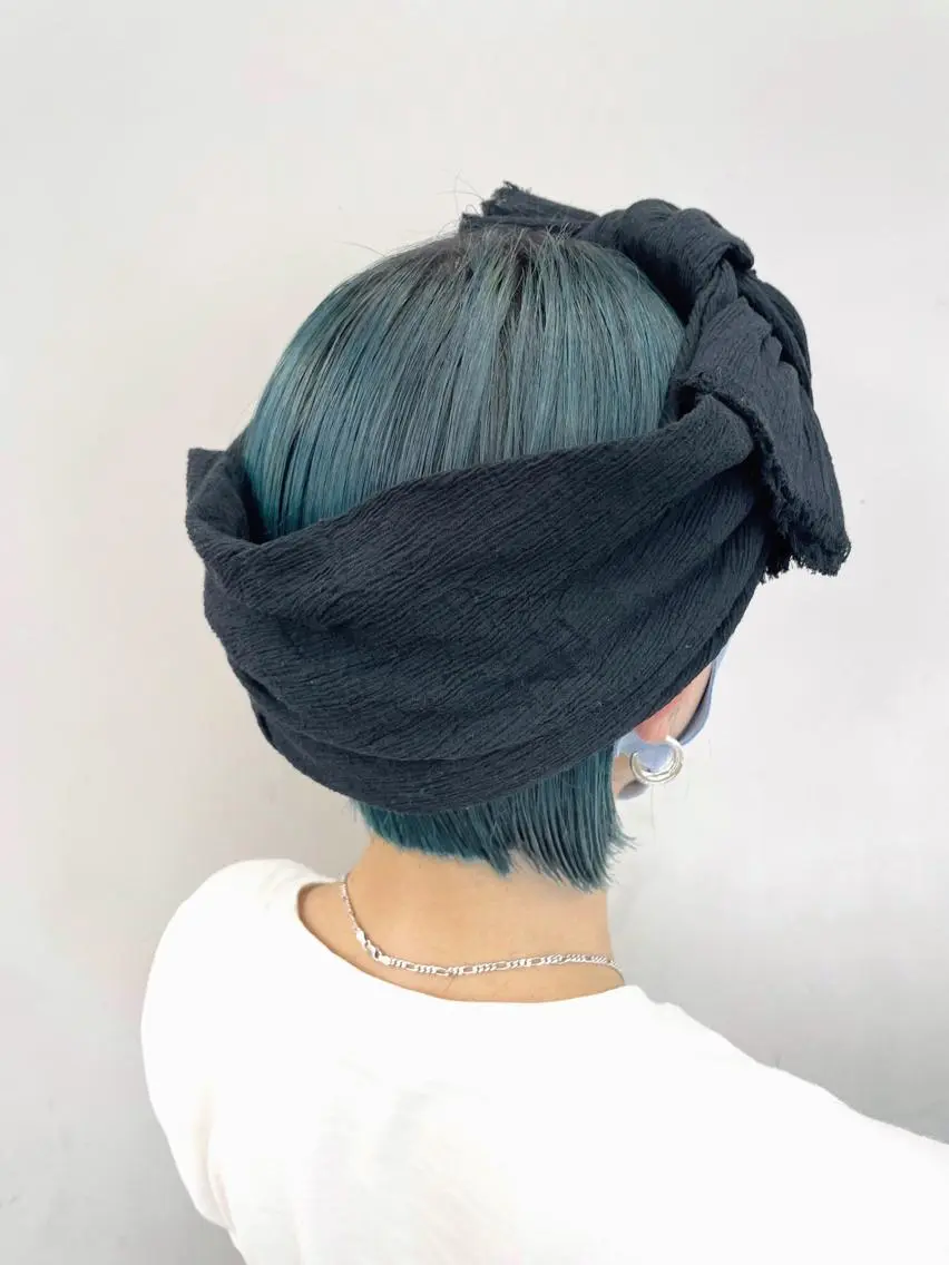 ショート ヘアカラー 関 京磨のヘアスタイル