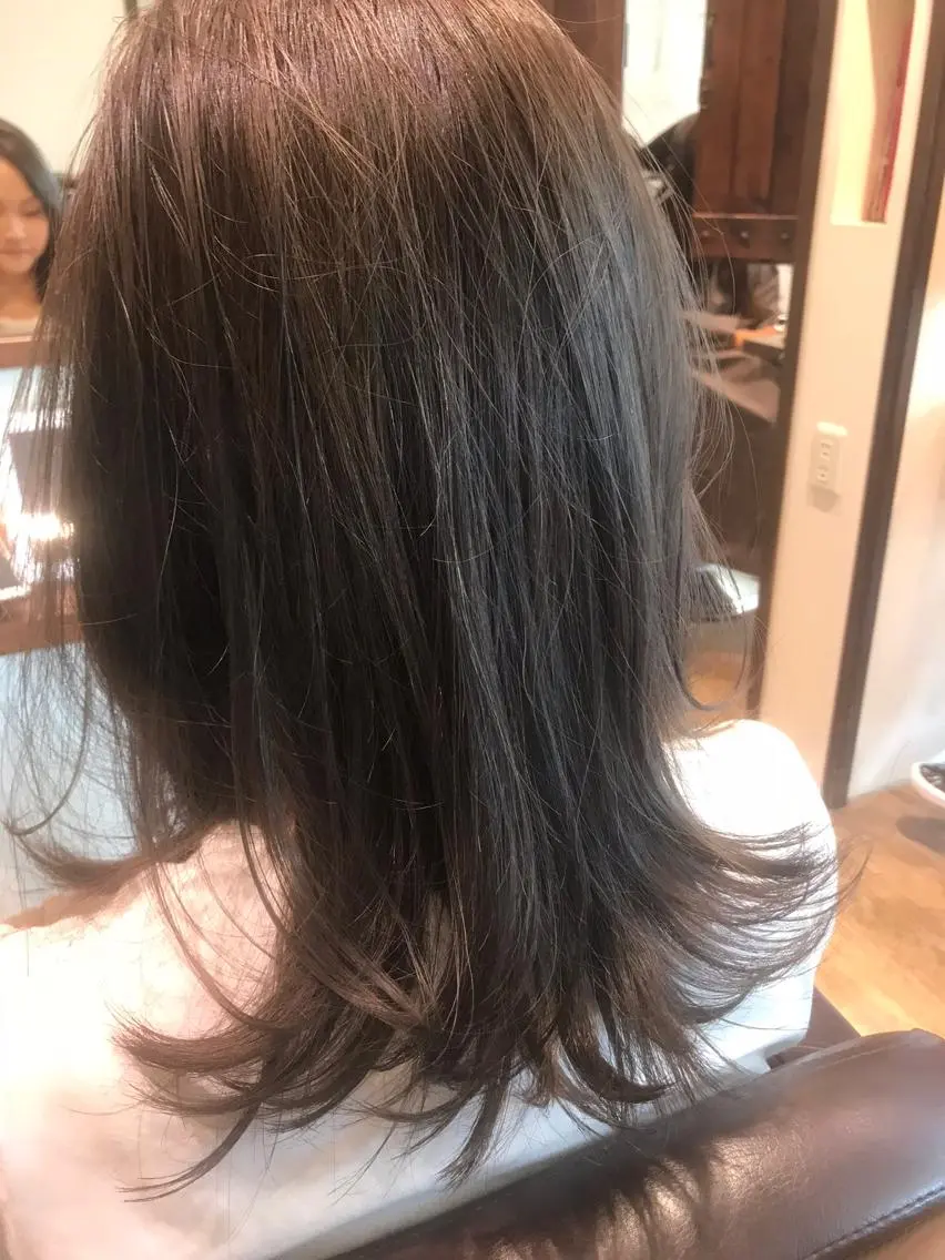 ミディアム ヘアカラー トリートメント mori tomoのヘアスタイル