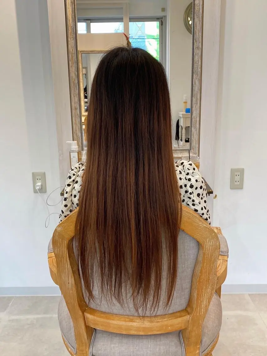 ロング カラー ブリーチ ケアブリーチ ダブルカラー グラデーションカラー ハイライトカラー カット ヘアカラー トリートメント ブリーチなし✨艶髪 カラー𓃲YAGIのヘアスタイル
